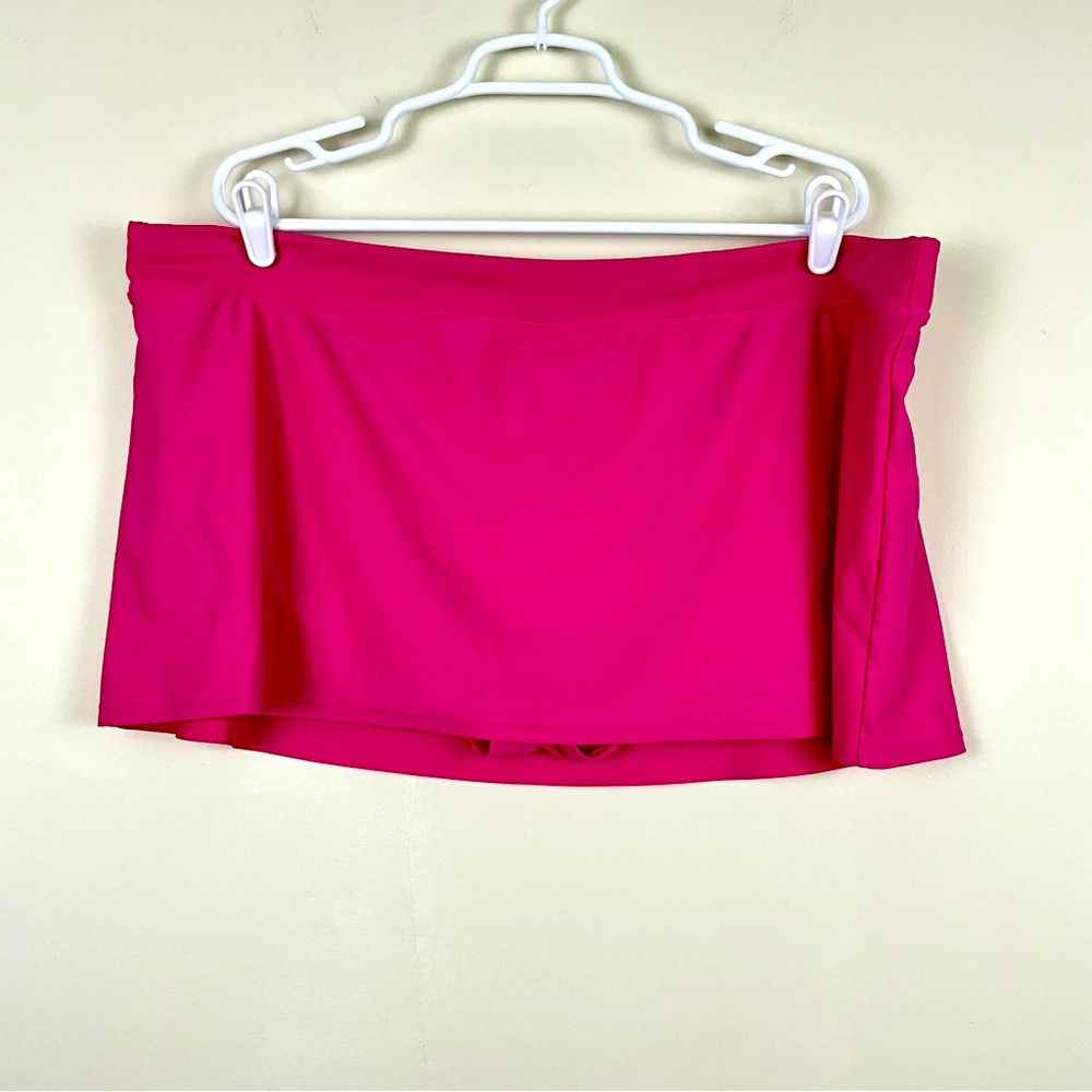 Basic Editions Women’s swim skirt Pink bottom 2‎ in 1  Size plus 18
